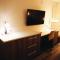 All Seasons Inn & Suites