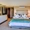 Zimbali 4 Bedroom with pool ZHB1 - Ballito