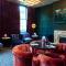 Le Monde Hotel