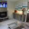 Moonlight Ridge -2 bedroom lodge with hot tub