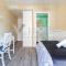 AYZ Villegas - Auto check-in property