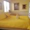 Foto: Must Love Dogs B&B & Self Contained Cottage 7/53