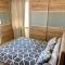 Modern 2 bed room large apartment