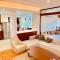 Modern 2 bed room large apartment