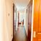 Modern 2 bed room large apartment