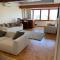 Modern 2 bed room large apartment