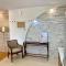 Modern 2 bed room large apartment