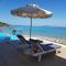 Paralia Luxury Suites