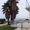 Atlantic Beach-side Apartment