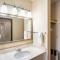 Quality Inn Cedar Rapids South