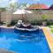 Kartika Dahayu Private Pool Villas - 苏卡瓦提