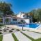 Villa Stepančić - large garden and heated pool