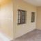 Appartement F4 Climatisé RDC à Totsi près de la maison ADEBAYOR