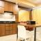 Modern 2BR Grand kamala Lagoon Apartment By Travelio