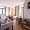 Dac Tin Luxury Hotel