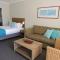 BASE Holidays - Ettalong Beach Premium Apartments - Ettalong Beach