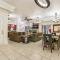 Urban Condos with Spacious Rooms & Amenities - 新奥尔良