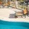 Sea Hawk - Luxury Hill Resort 4 mins from Bhimtal Lake