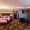 Ramada Hotel & Suites by Wyndham Yerevan - Jerevan