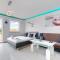 Good Day Apartments- private parking new town