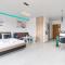 Good Day Apartments- private parking new town