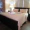 Marigot Beach Club & Dive Resort
