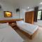 CatBa Sky View Hotel