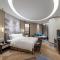 Auto City Ruili Hotel