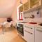 Sunny Bobica Apartments