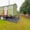 Shepherds Hut - The Hurdle - Milford Haven