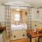 Shepherds Hut - The Crook - Milford Haven