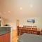 Treehouse - 3 acre elevated nature setting - Quindalup