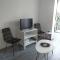 Joli studio res au calme en rez de jardin à Bandol. - 邦多勒