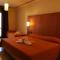 Laghi Room Only