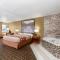 Super 8 by Wyndham Ottawa