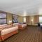 Super 8 by Wyndham Ottawa