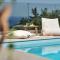 Thea lux natur villa