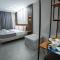 Argo Hotel Piraeus