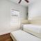 Cozy and Charming House with Luxury Amenities Cozy and Charming House with Luxury Amenities