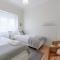 Sunny, Bright and Quiet Apartment, By TimeCooler