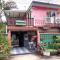 Ban Kru Ae mixed dorm