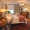 Hilltop House Bed & Breakfast - Amenia