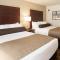 Cobblestone Hotel & Suites Appleton International Airport