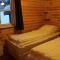 Linnaeus - 6 person cabin