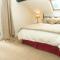 The Shakespeare Lodge - Sleeps up to 12 - HOT TUB - Stratford-upon-Avon