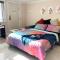 Perfect Location - Tidy & Comfy Suite 5 Mins to Skytrain & Restaurant & Banks, 2 Stops To Metrotown, 5 Stops To Downtown - Vancouver