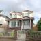 Perfect Location - Tidy & Comfy Suite 5 Mins to Skytrain & Restaurant & Banks, 2 Stops To Metrotown, 5 Stops To Downtown - Vancouver
