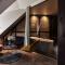 Ascot Hotel