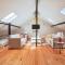 Renovated and Spacious Duplex Apartment With Patio, By TimeCooler