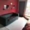 Red Samed Party House
